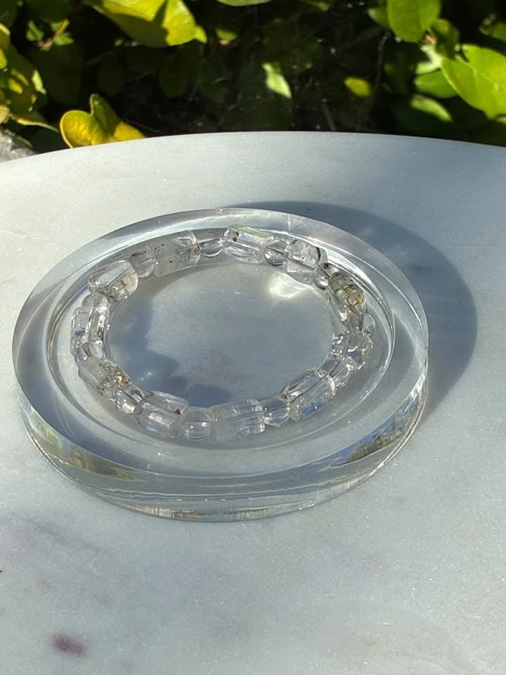 Natural Petroleum Quartz Bracelet (Oil Quartz)