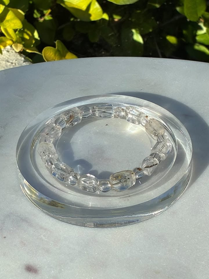 Natural Petroleum Quartz Bracelet (Oil Quartz)