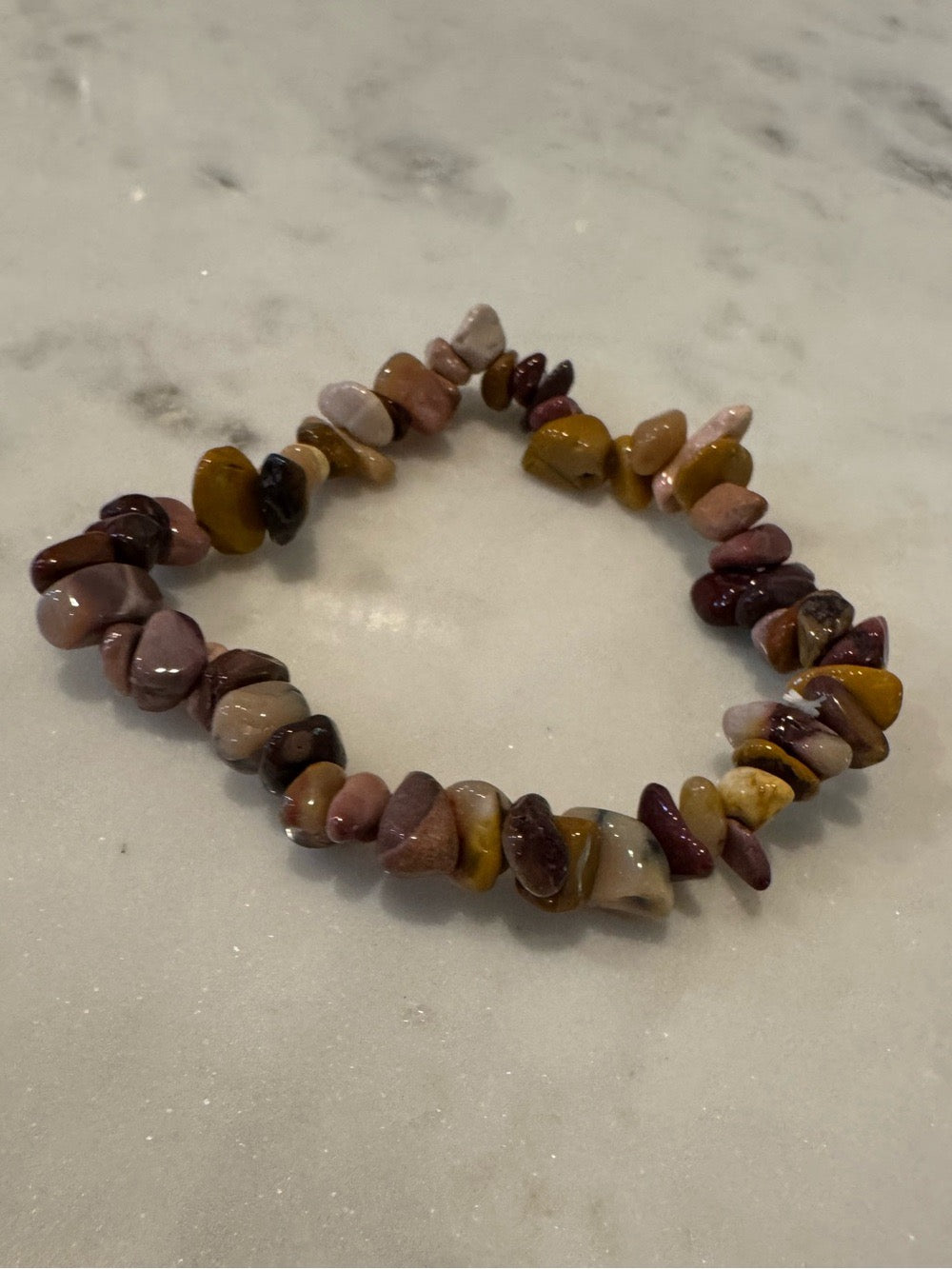 Alashan Agate Chip Bead Stretchy Bracelet