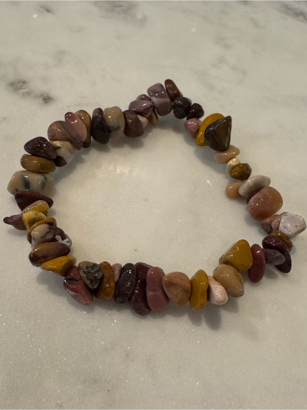Alashan Agate Chip Bead Stretchy Bracelet